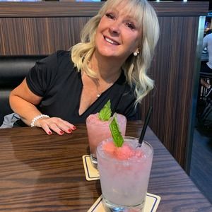 Meet your Posher, Anne